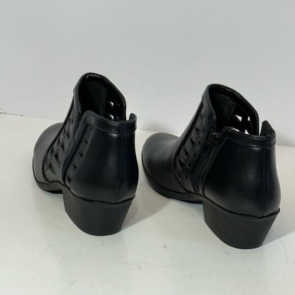 SODA Black Zip Up Ankle Bootie | Women Size 8.5 - Picture 8 of 14